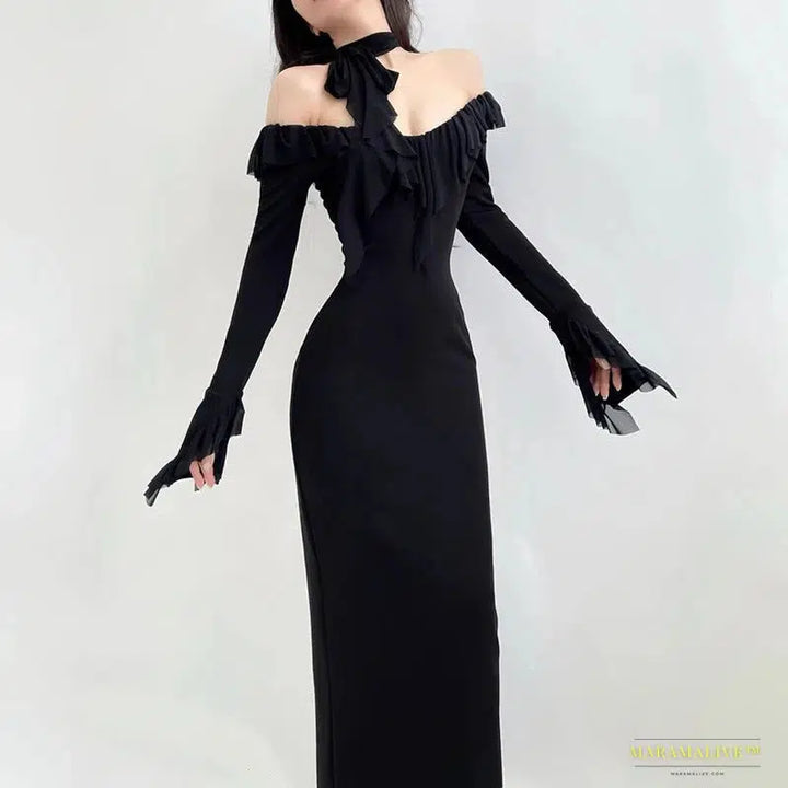 Stunning Gothic Black Mesh Ruffles Evening Dress - Luxury Round Collar, Slim Long Sleeve Maxi Dresses