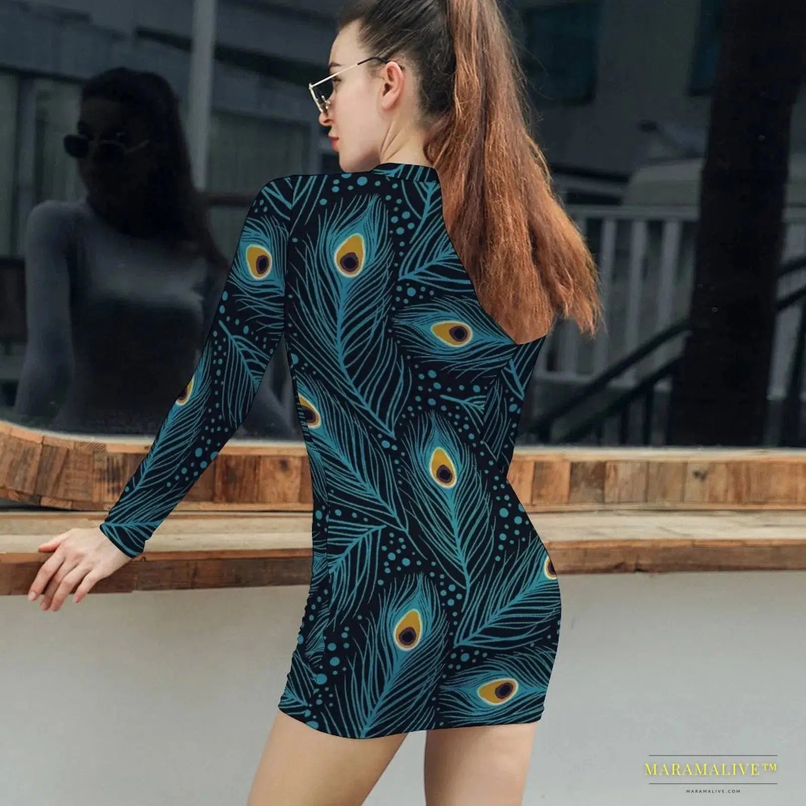 Stunning Vibrant Peacock Feather Pattern Bodycon Dress - Gothic Street Fashion Luxury Oversized Long Sleeve Spring Dress