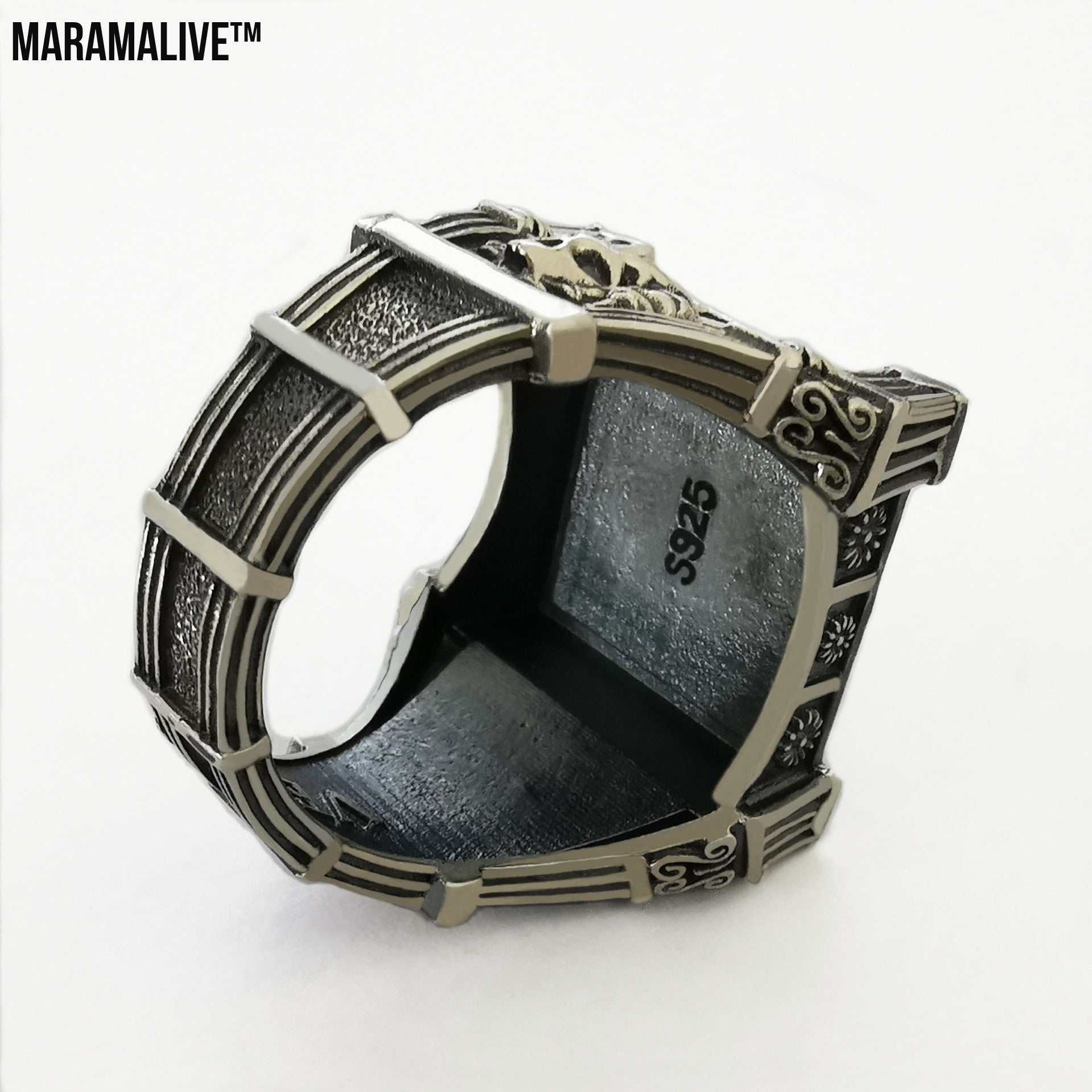 Title: Classic and Refined - Vintage men's ring