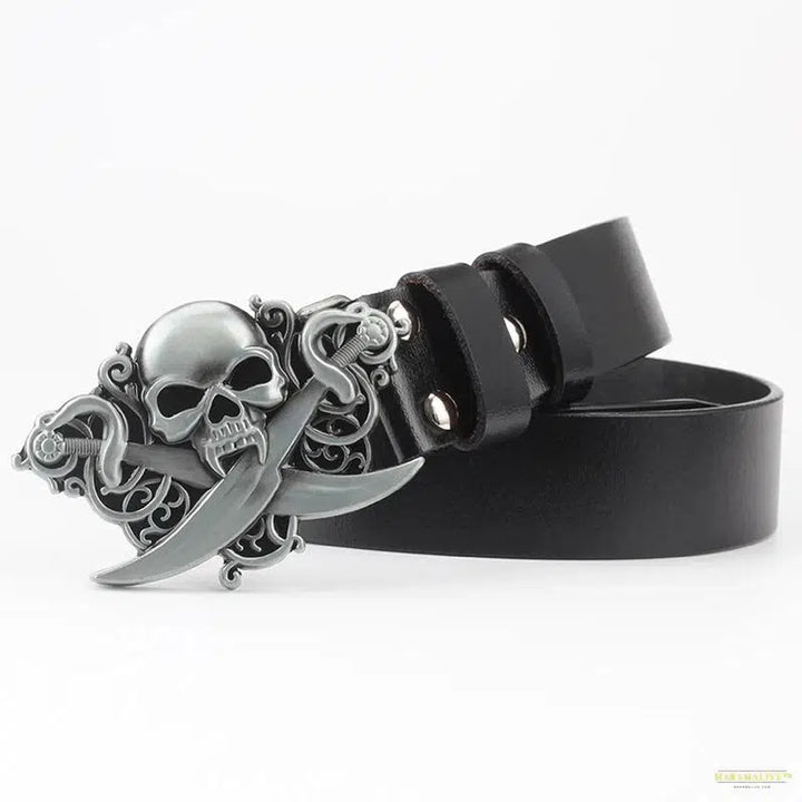 Unique Pirate Skull with Crossed Swords Belt Buckle - Unusual and Trendy Metal Fashion Accessory