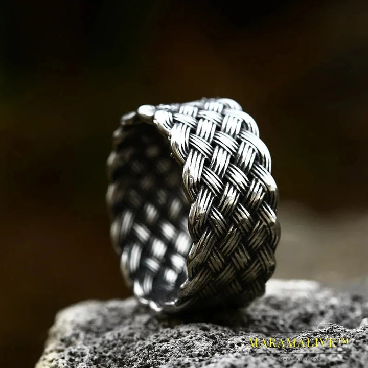 Updated Designs 316L Stainless Steel High Quality Ring Gothic Chain Knitting Ring For Men Personality Retro Jewelry