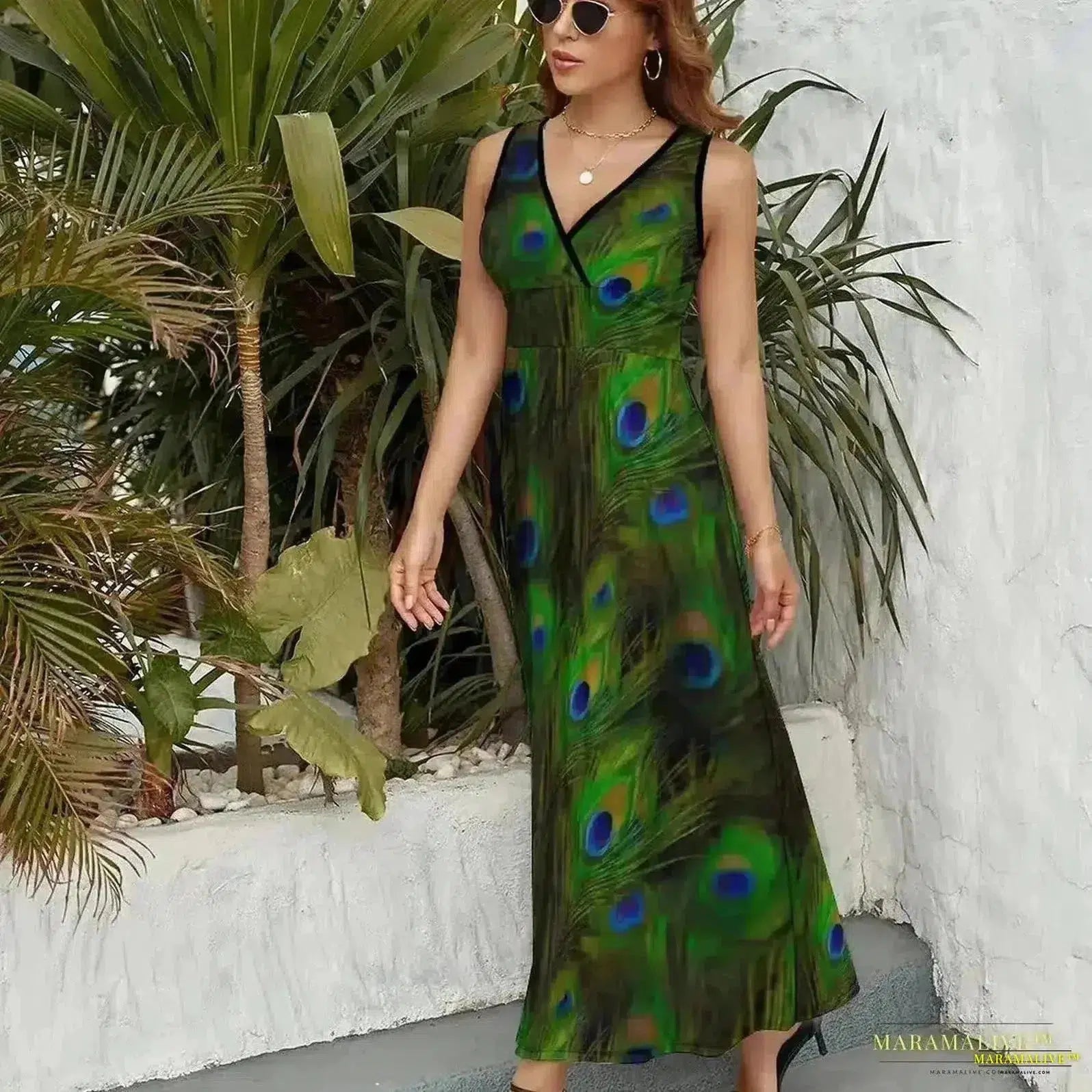 Vibrant Peacock Feather Dress - Boho Dress - Stunning Streetwear Printed Oversize Vestido