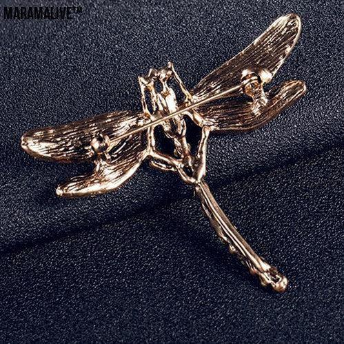 Vintage dragonfly brooch