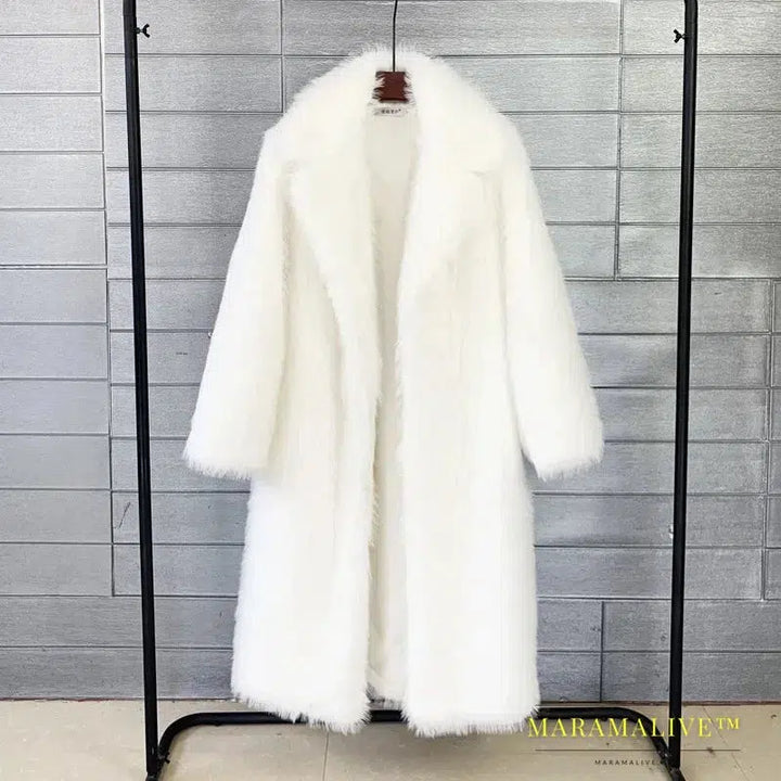 White Long Faux Fur Coat Women Autumn Winter Large Jacket Overcoat Turn Down Collar Pockets Thick Coat Warm Jackets Maxi Coats