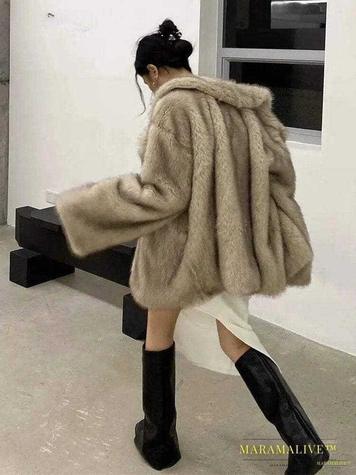 Winter Loose Casual Thick Warm Soft Hairy Faux Fur Coat Women Luxury High Quality Furry Fluffy Jacket Fashion