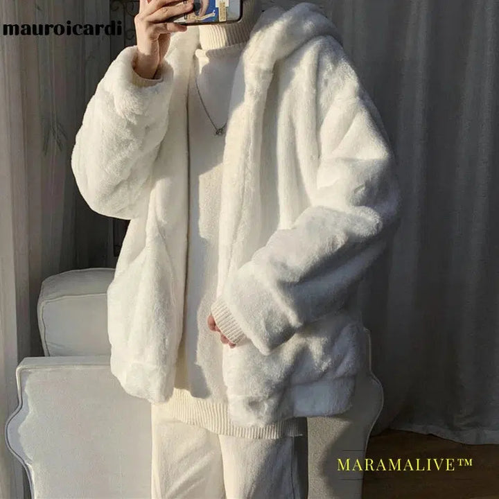 Winter Oversized White Faux Fur Coat Men with Hood Long Sleeve Zipper Casual Loose Fluffy Jacket for Men Style 2021