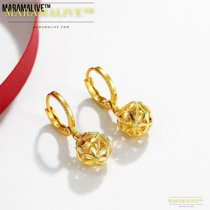 Women's Fashion Dignified Hollow Hydrangea Circle Earrings