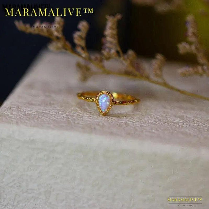 Women's Fashion Vintage Opal Ring